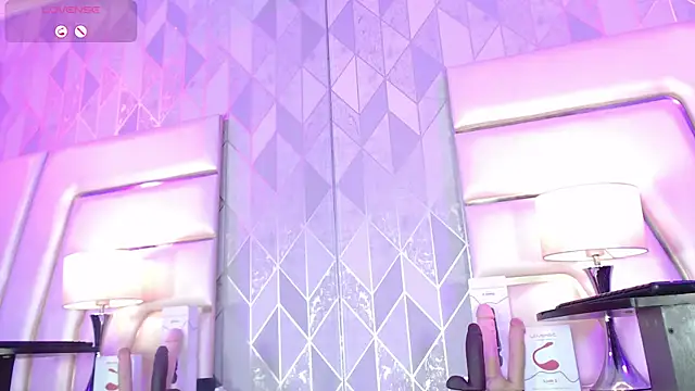 AnahisBennett online show from October 29, 4:06 am