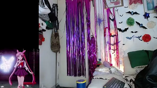 purplekattlyn online show from February 25, 1:04 am