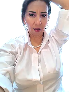 Mrsvictoriaaa online show from October 10, 8:03 pm