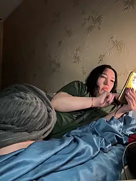 Naughtbaby 2025 online show from November 19, 2:33 am