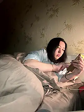 Naughtbaby 2025 online show from January 15, 1:00 am