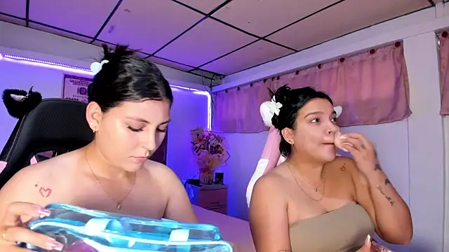 Cristal Smith20 online show from March 25, 12:08 pm