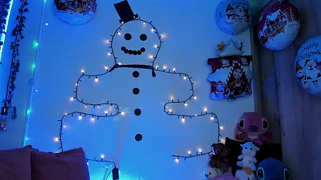 TANIA 06 online show from December 17, 1:15 pm