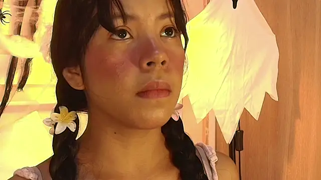 emily sweett24 online show from October 29, 12:42 pm