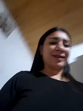 hot veteran01 online show from February 22, 10:05 am