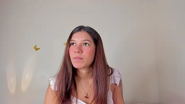 violett 24  online show from October 6, 11:53 pm