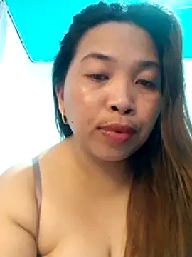 Snapshot of Sweet_fatty18 chatting on October 23, 4:29 am Sweet fatty18 online show from October 23, 4:29 am