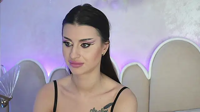 Alice Voss online show from December 14, 7:36 am