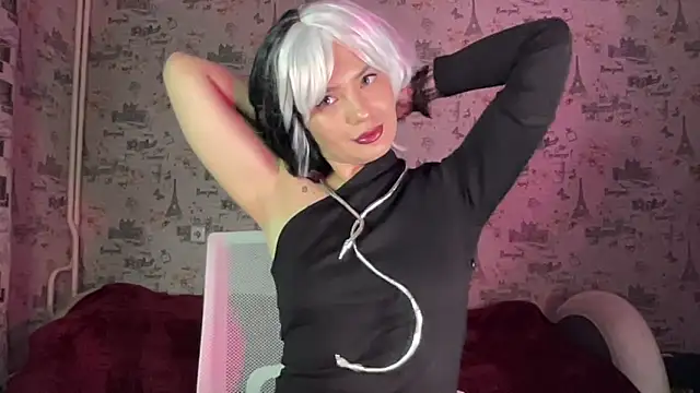 Just Scarlet  online show from October 30, 9:44 am