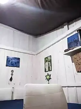 Fellyna online show from November 17, 5:02 pm