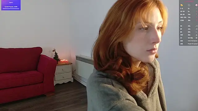 MiaM00 online show from December 4, 1:57 pm