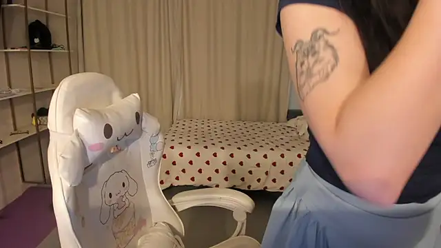 ka00ru chan online show from January 18, 9:49 am