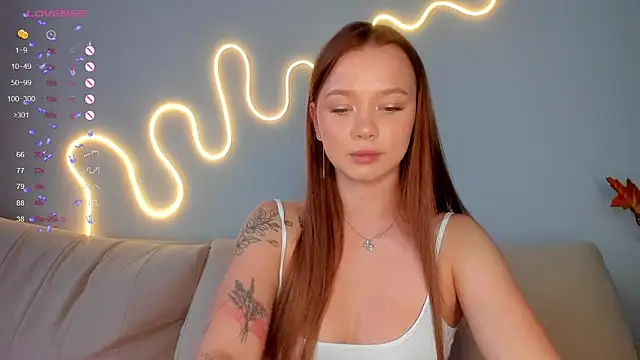 Snapshot of dinky__emily chatting on September 21, 12:48 pm dinky emily online show from September 21, 12:48 pm