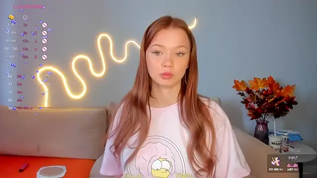 Snapshot of dinky__emily chatting on September 18, 8:24 am dinky emily online show from September 18, 8:24 am