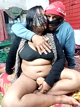 Pakhi Couple 69 online show from February 26, 6:18 pm