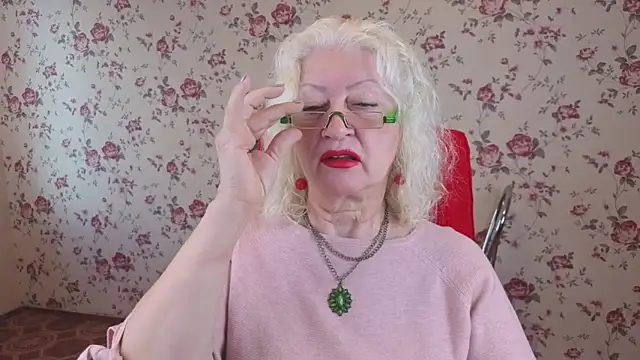 Maya Mayflower online show from October 25, 4:42 am