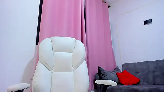 gaaby foxx online show from November 3, 1:48 pm