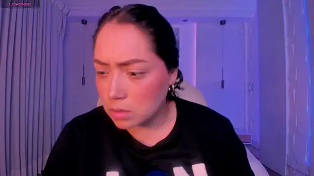 heidy johns online show from October 16, 3:09 am