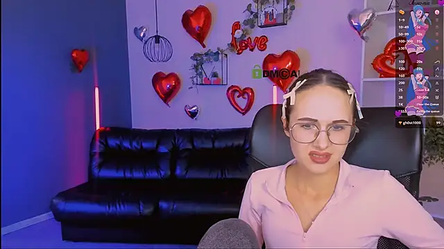 mona cloud online show from February 28, 11:15 pm