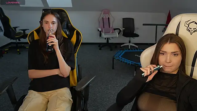 Billie054 online show from November 1, 12:20 pm