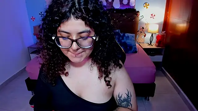  Lilly miller online show from December 19, 7:06 pm