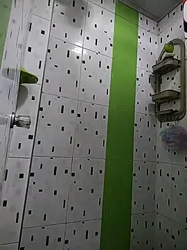 esmeralda jadees online show from February 2, 10:09 pm