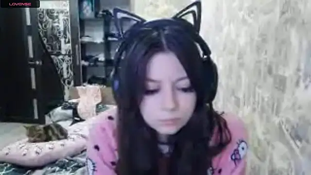 RendyDow online show from November 29, 10:30 am