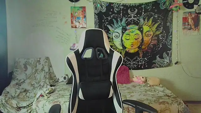 Lil foxxx online show from October 22, 11:48 am