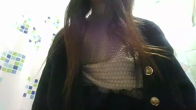 AliseWats online show from January 19, 4:14 pm