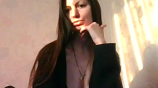 AliseWats online show from September 20, 3:43 pm