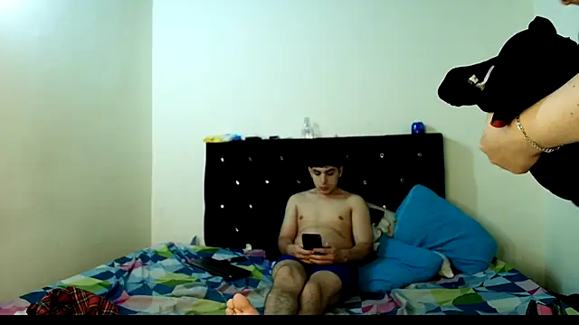 Kymberlyandlucas2 online show from September 11, 4:13 am