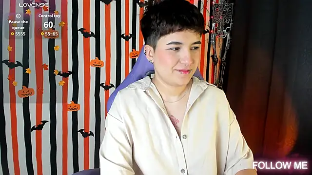 emma cute7 online show from October 12, 3:31 am