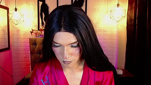 agatha rodriguez online show from February 12, 6:53 pm