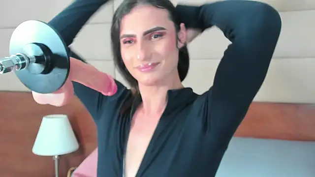 shantall skinny online show from October 24, 3:46 am