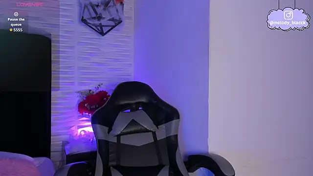 Melody Black  online show from October 24, 8:16 pm