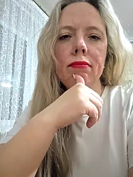 Irina3718 online show from February 19, 4:06 pm