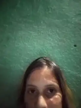 VictoriaLuxe online show from October 31, 12:45 am