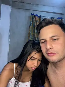 Snapshot of Milanyvero_ chatting on October 3, 3:33 am Milanyvero  online show from October 3, 3:33 am