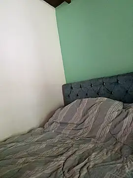 Gaviluc  online show from October 6, 5:51 pm