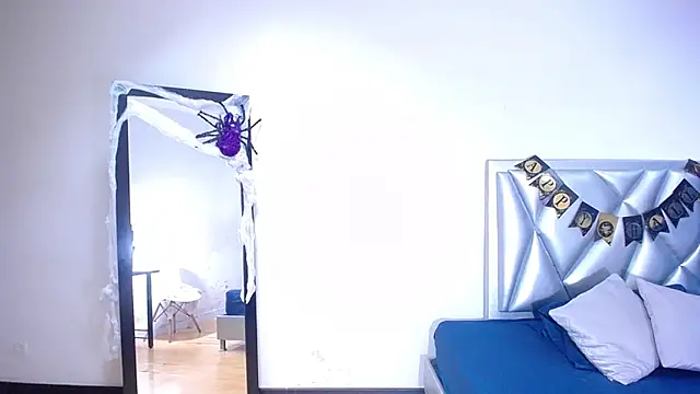 goldenn ass1 online show from October 28, 3:45 am