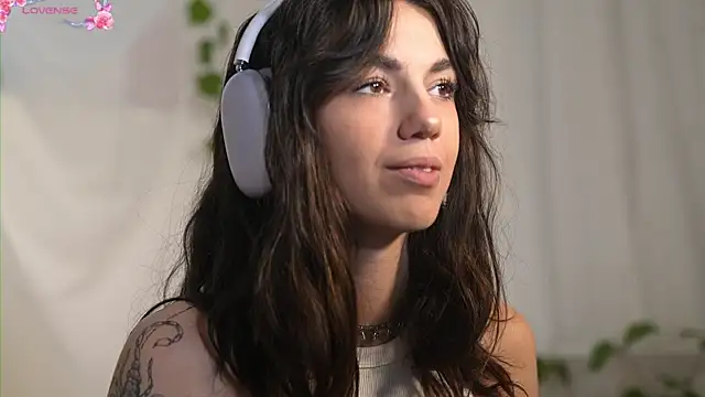 mystica  online show from October 8, 8:29 am