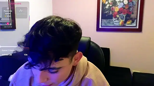 lukeboyce33 online show from October 25, 2:41 am