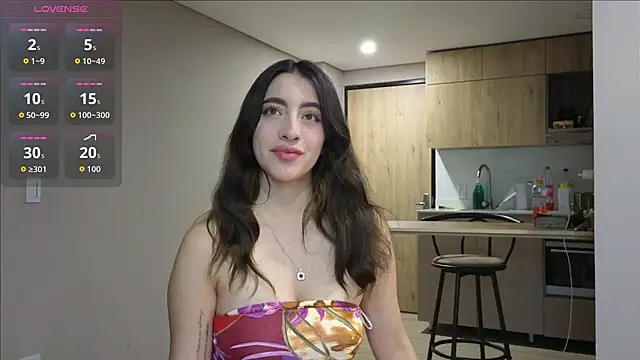 Snapshot of Rebbecawhite_meow chatting on September 18, 5:28 am Rebbecawhite meow online show from September 18, 5:28 am