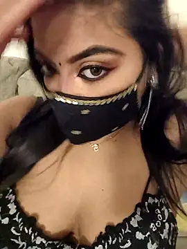 Tamil hot whiskey girl online show from February 5, 11:30 pm