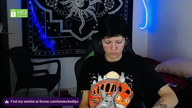 lovelockedlips online show from October 10, 3:44 am