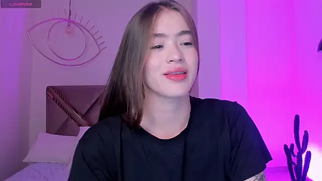 MaiaCollins online show from February 4, 6:22 pm