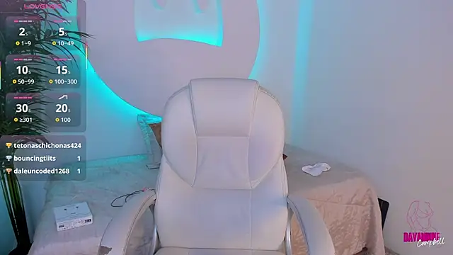 Dayanne campbelll online show from October 15, 9:50 pm