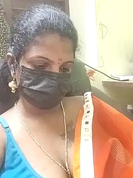 poojaa-rani online show from December 15, 6:13 pm