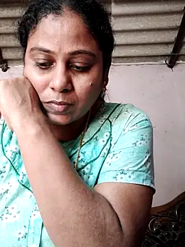 JENNIFERtamil online show from December 4, 7:54 am