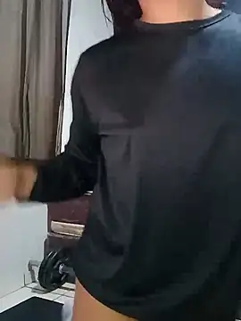 tscrisaraujonb online show from September 10, 12:43 am